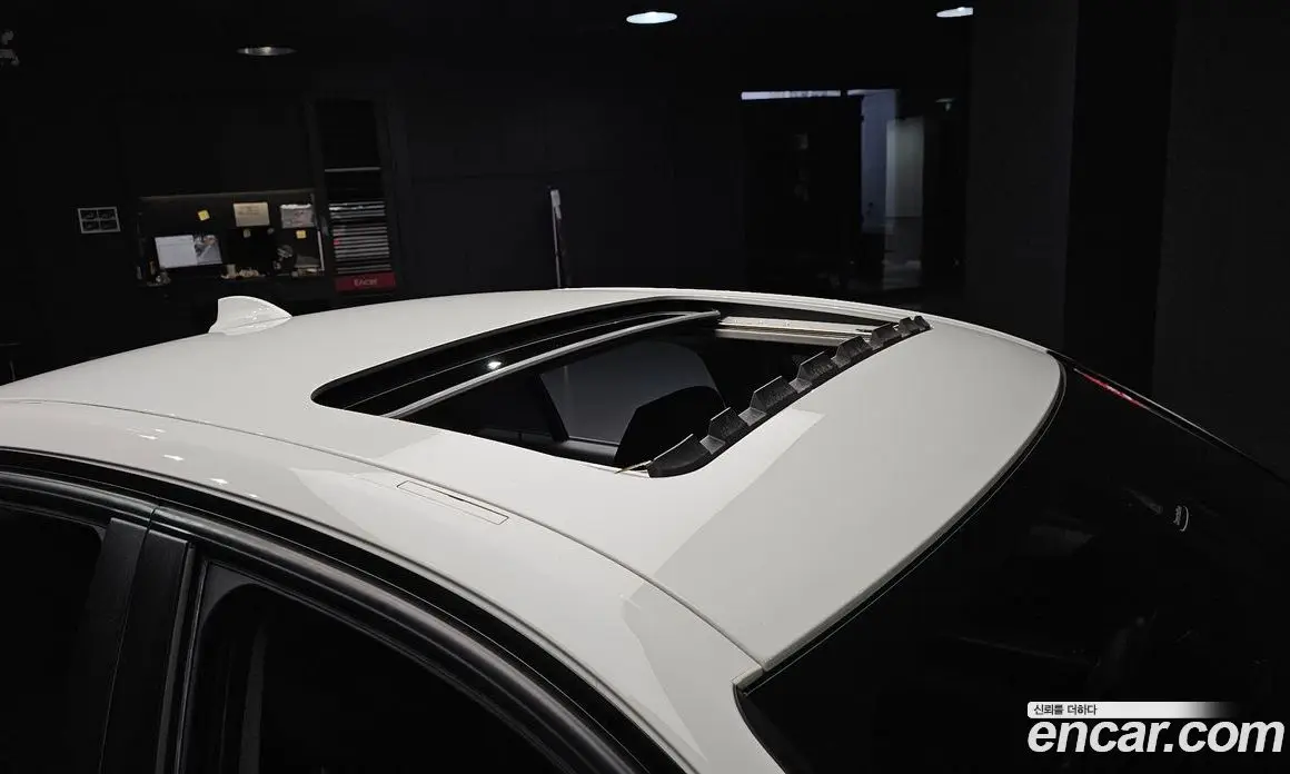 BMW 3 серия 2018 2.0 автомат (гидро), фото 26
