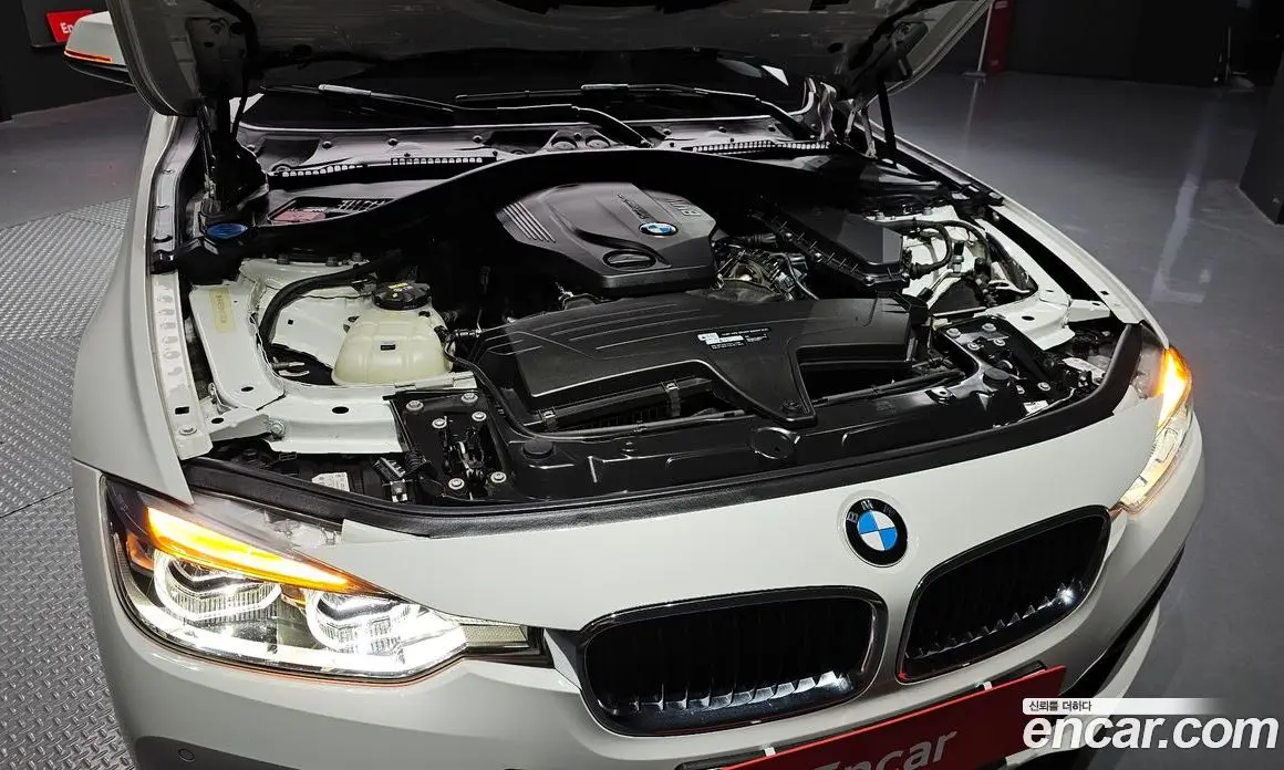 BMW 3 серия 2018 2.0 автомат (гидро), фото 6