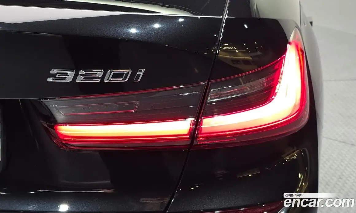 BMW 3 серия 2021 2.0 автомат (гидро), фото 9