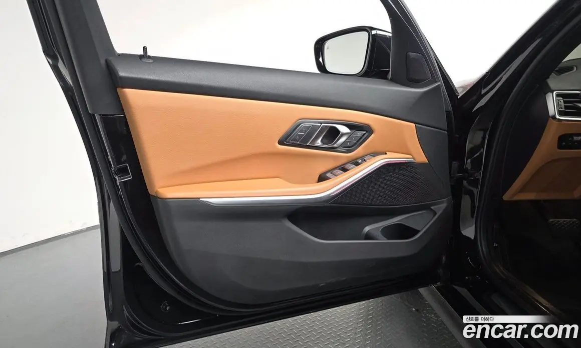 BMW 3 серия 2024 2.0 автомат (гидро), фото 13
