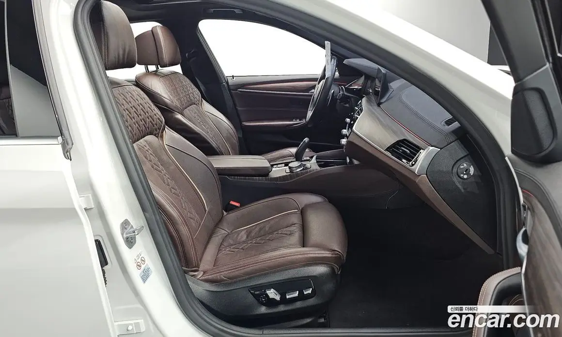 BMW 5 серия 2019 2.0 автомат (гидро), фото 16