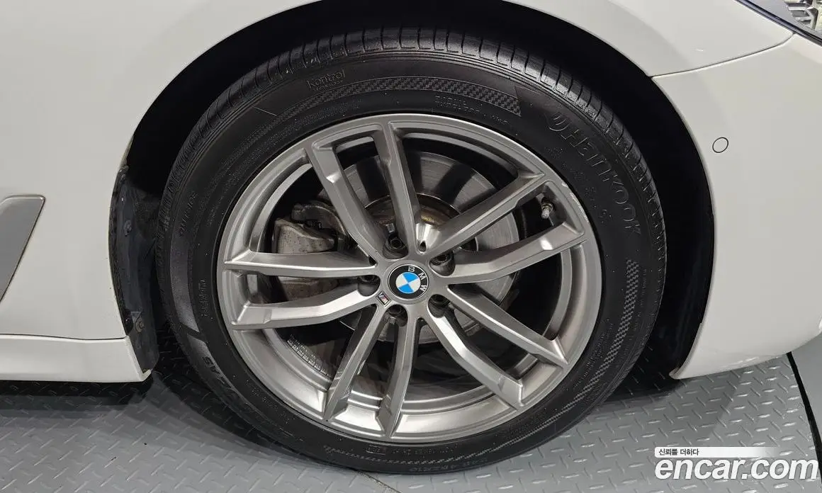 BMW 5 серия 2019 2.0 автомат (гидро), фото 5