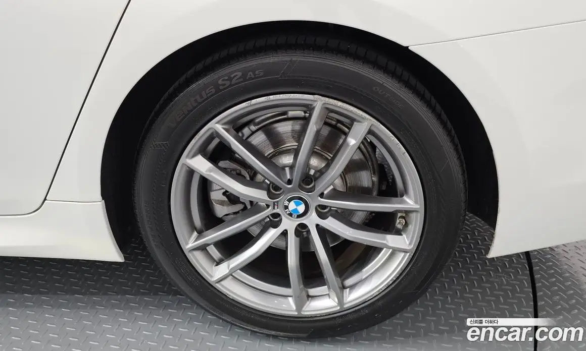 BMW 5 серия 2019 2.0 автомат (гидро), фото 7