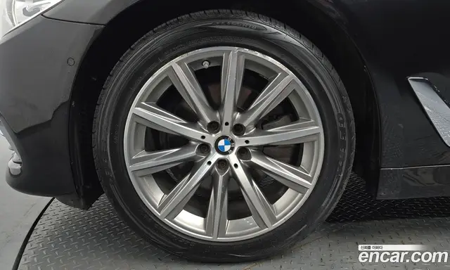 BMW 5 серия 2019 2.0 автомат (гидро), миниатюра 5