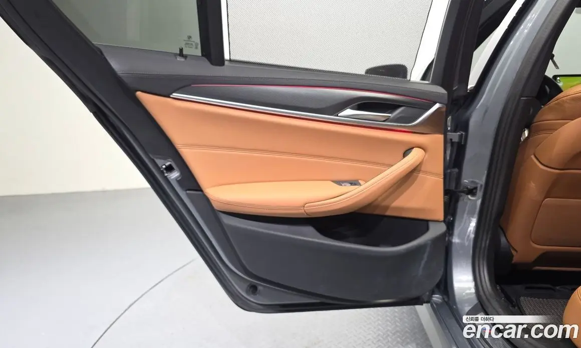BMW 5 серия 2022 2.0 автомат (гидро), фото 15