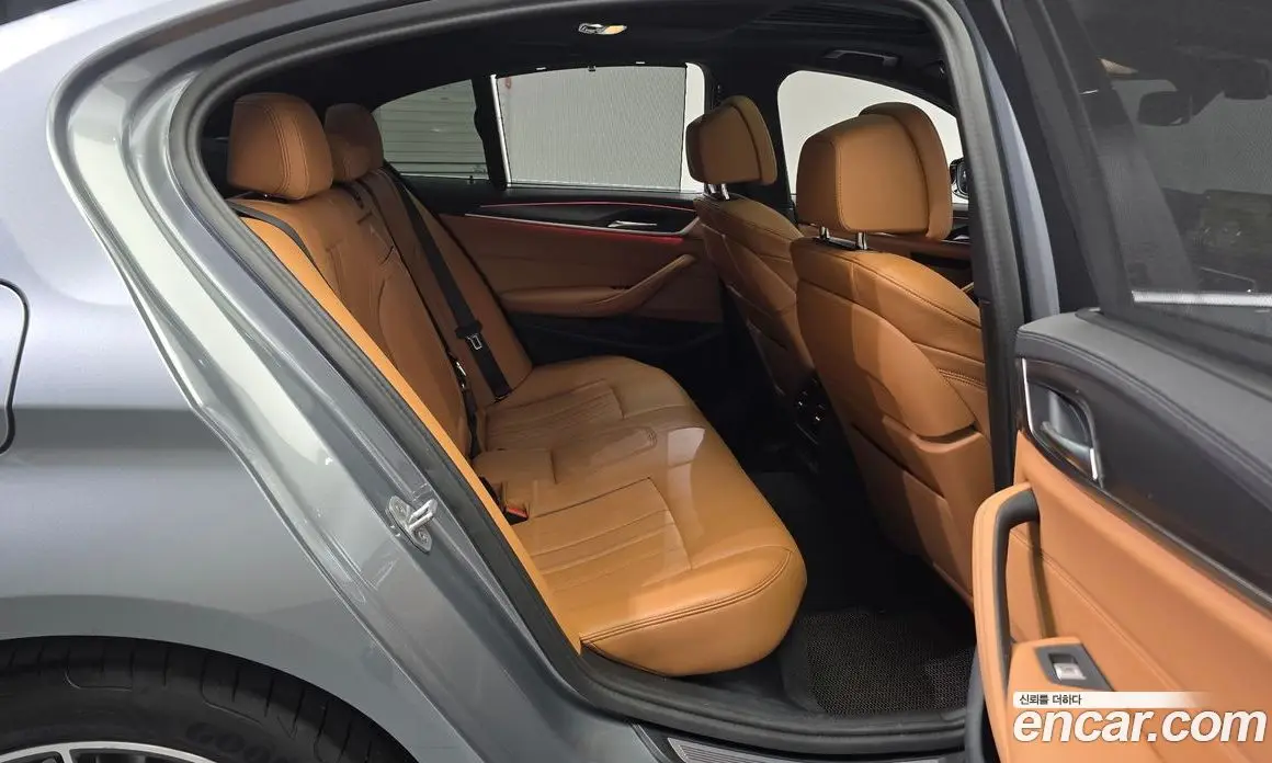 BMW 5 серия 2022 2.0 автомат (гидро), фото 17