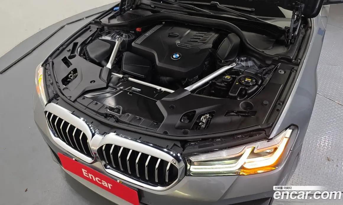 BMW 5 серия 2022 2.0 автомат (гидро), фото 6