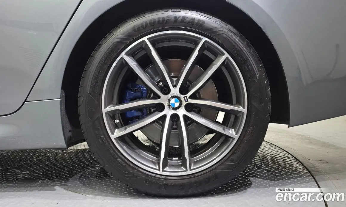 BMW 5 серия 2022 2.0 автомат (гидро), фото 7