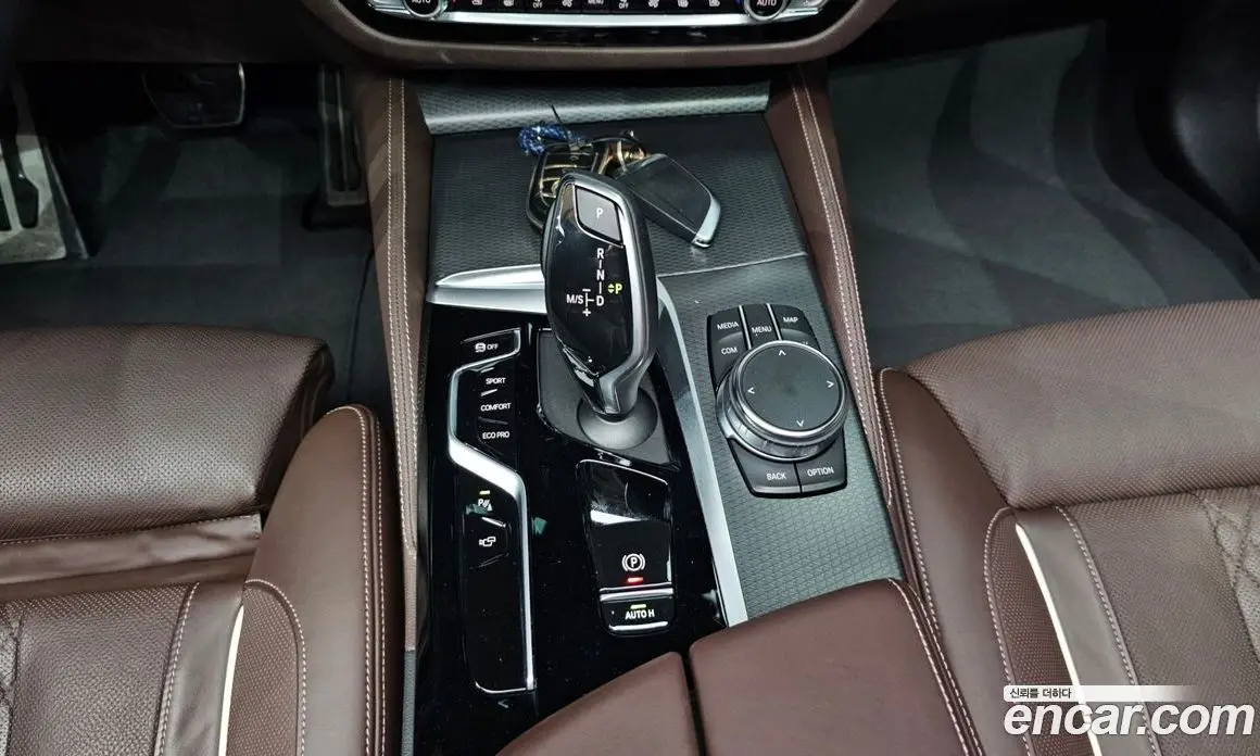 BMW 5 серия 2023 2.0 автомат (гидро), фото 12