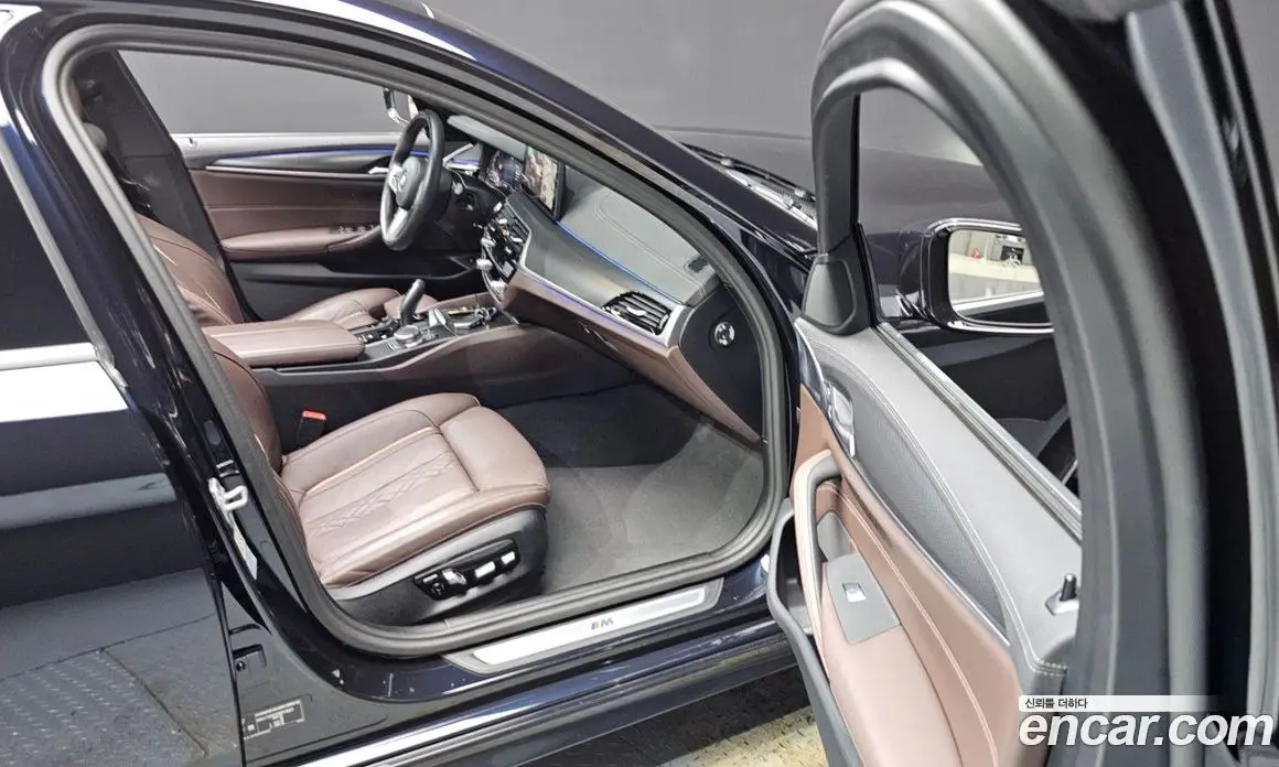BMW 5 серия 2023 2.0 автомат (гидро), фото 16