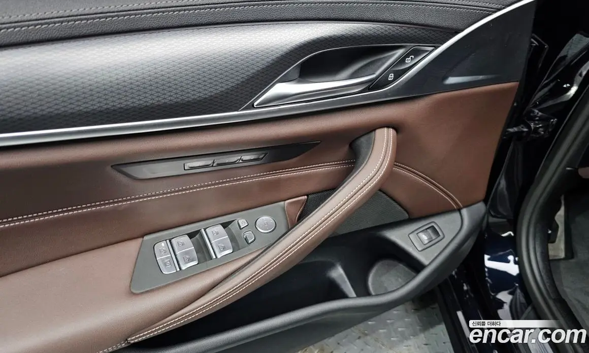 BMW 5 серия 2023 2.0 автомат (гидро), фото 28