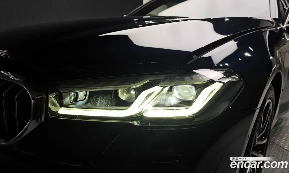 BMW 5 серия 2023 2.0 автомат (гидро), фото 8