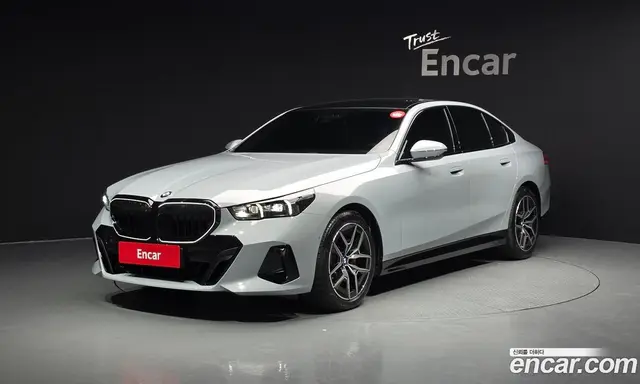 BMW 5 серия, 2025, 4 798 км