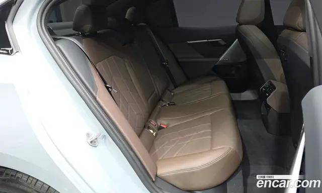 BMW 5 серия 2025 2.0 автомат (гидро), миниатюра 12