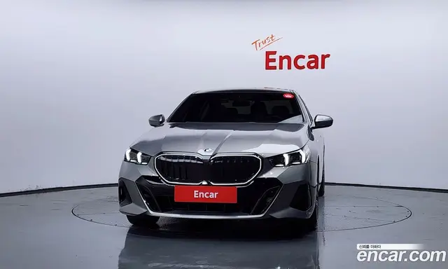 BMW 5 серия 2025 2.0 автомат (гидро), миниатюра 3