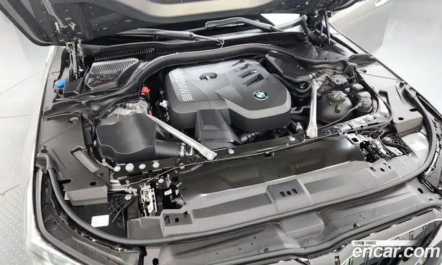 BMW 5 серия 2025 2.0 автомат (гидро), миниатюра 6