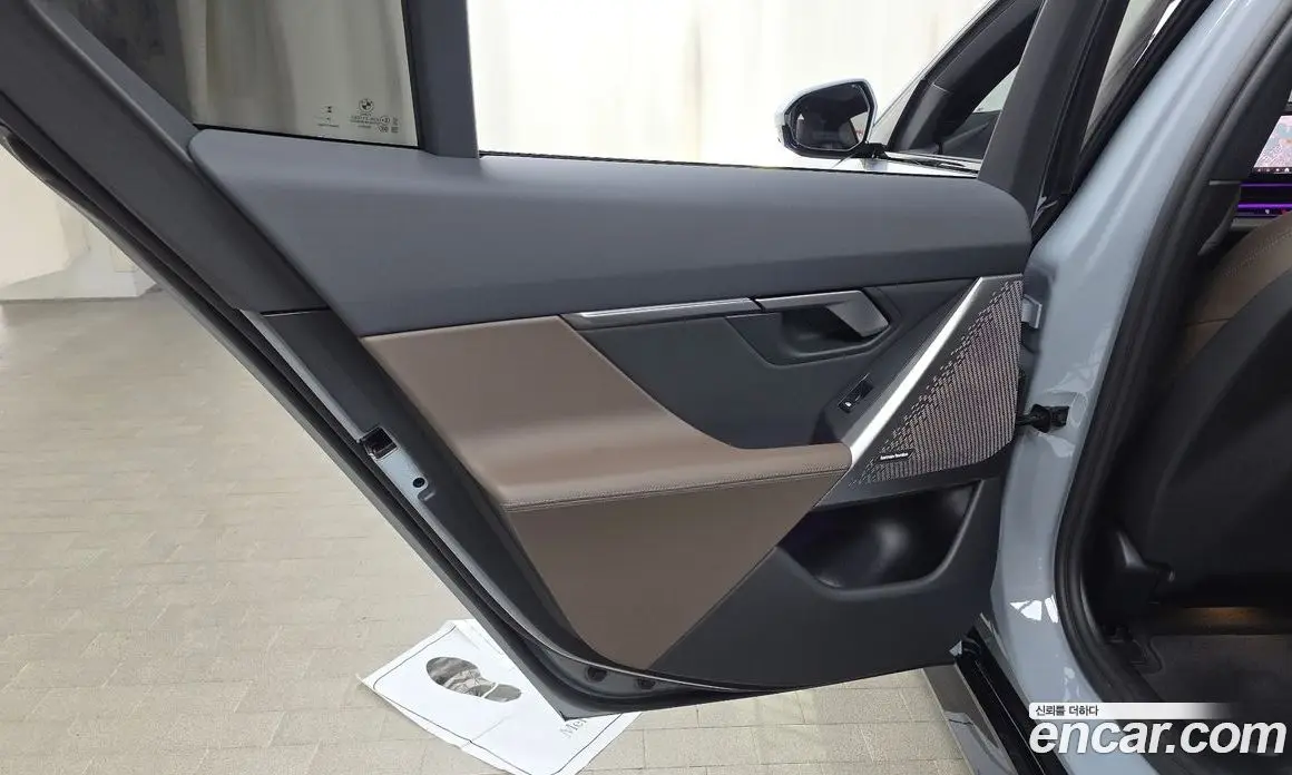 BMW 5 серия 2025 2.0 автомат (гидро), фото 15