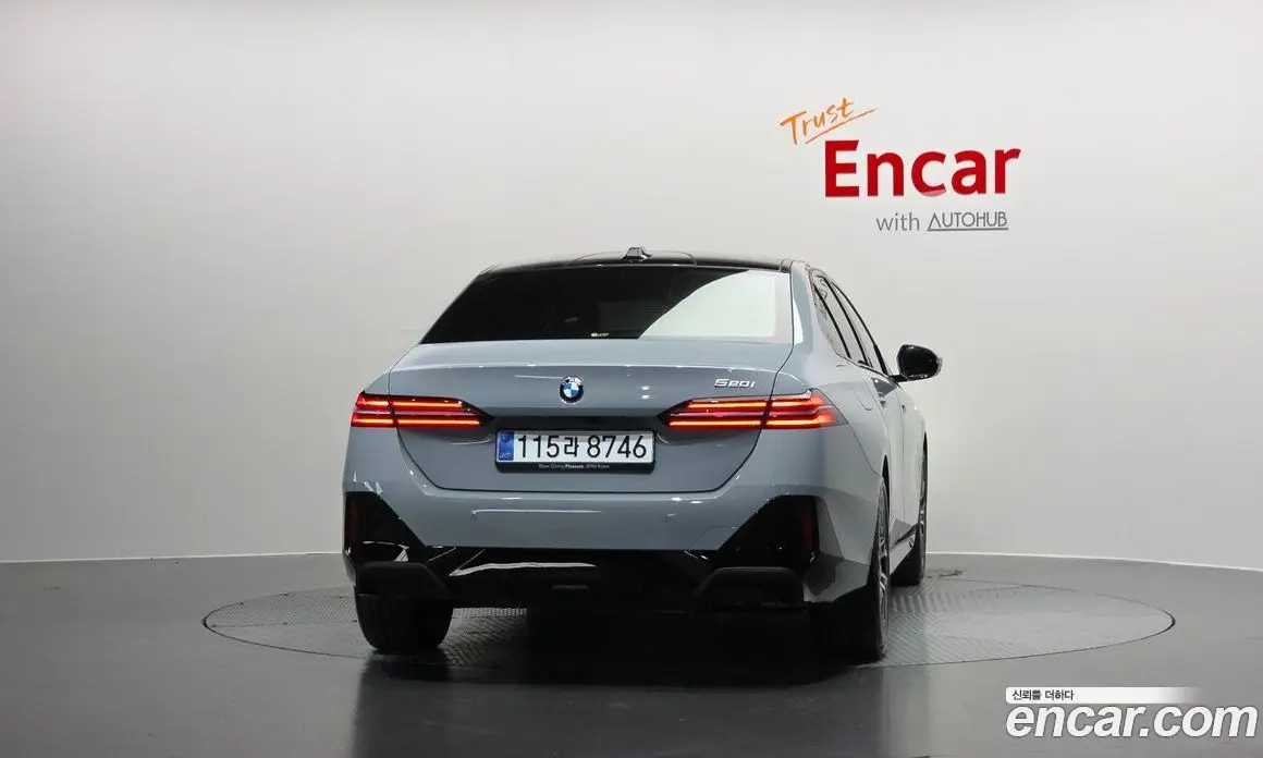 BMW 5 серия 2025 2.0 автомат (гидро), фото 4