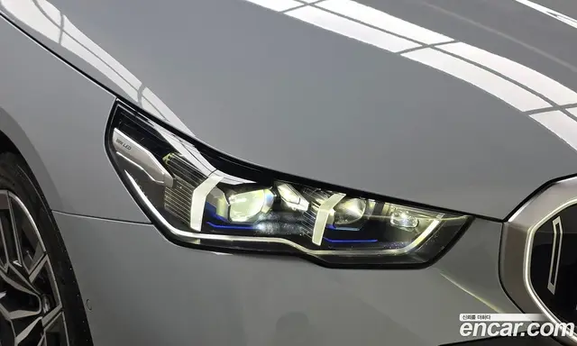 BMW 5 серия 2025 2.0 автомат (гидро), миниатюра 8