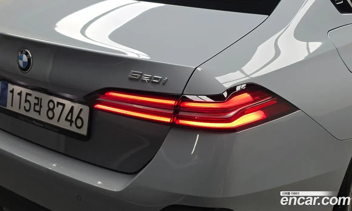 BMW 5 серия 2025 2.0 автомат (гидро), фото 9
