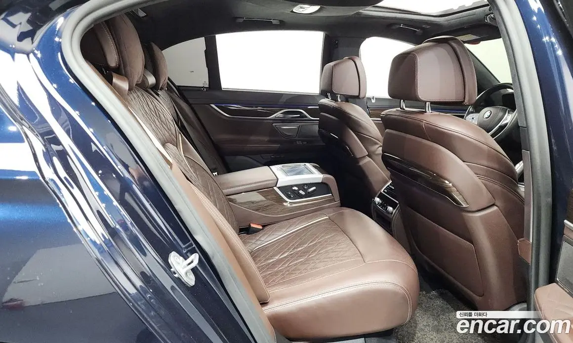 BMW 7 серия 2020 3.0 автомат (гидро), фото 17