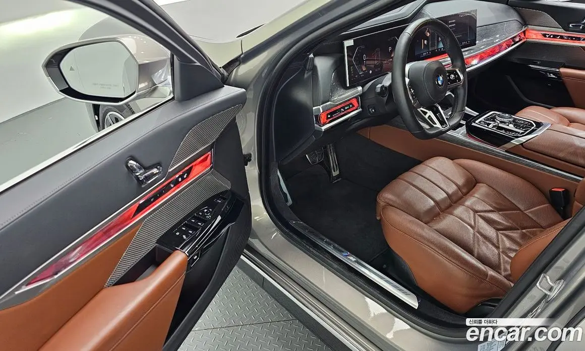 BMW 7 серия 2024 3.0 автомат (гидро), фото 13