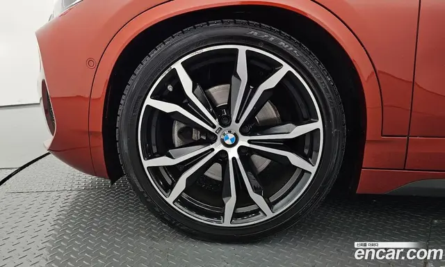 BMW X2 2020 2.0 автомат (гидро), миниатюра 5