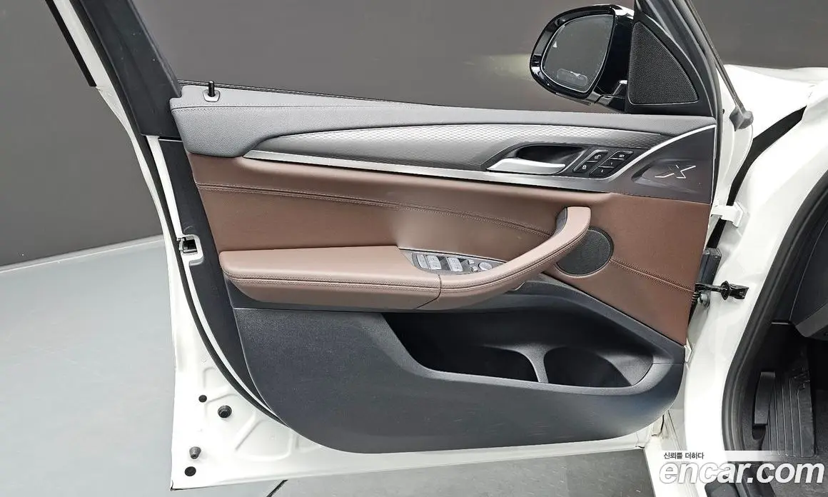 BMW X3 2024 2.0 автомат (гидро), фото 14