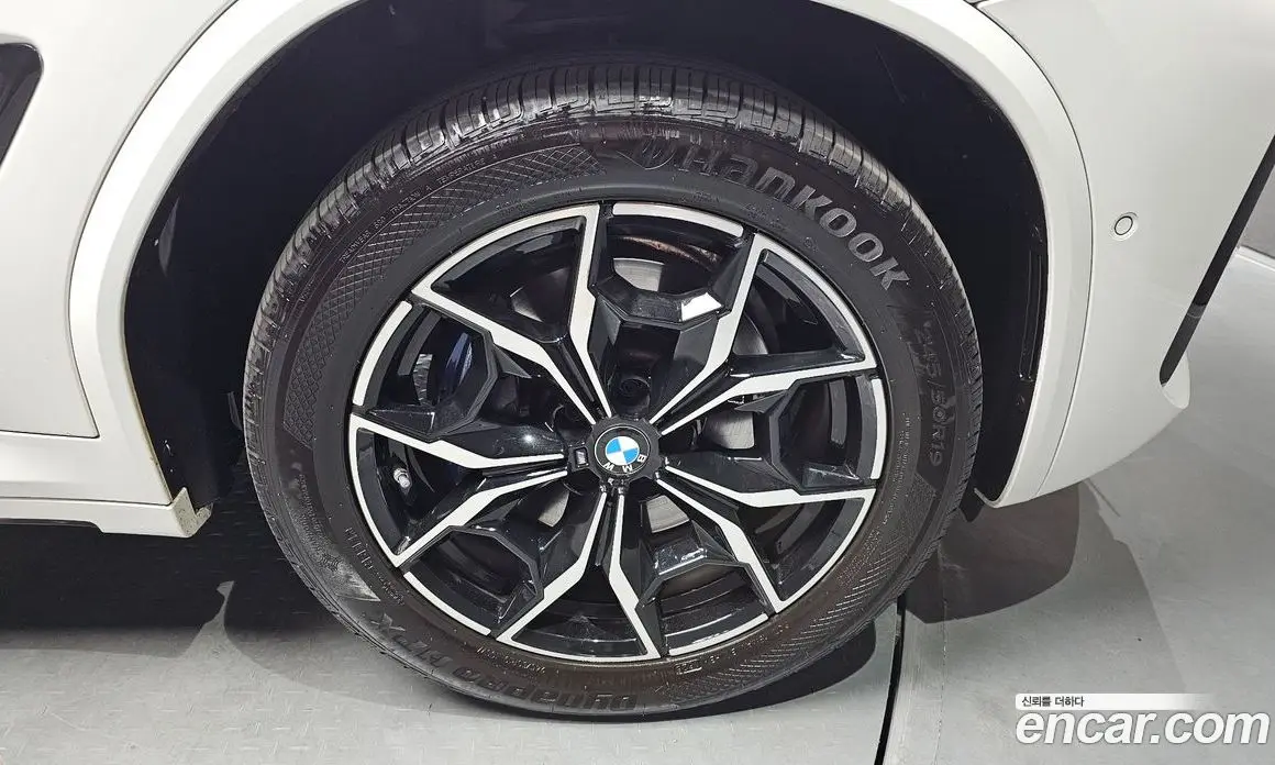 BMW X3 2024 2.0 автомат (гидро), фото 7