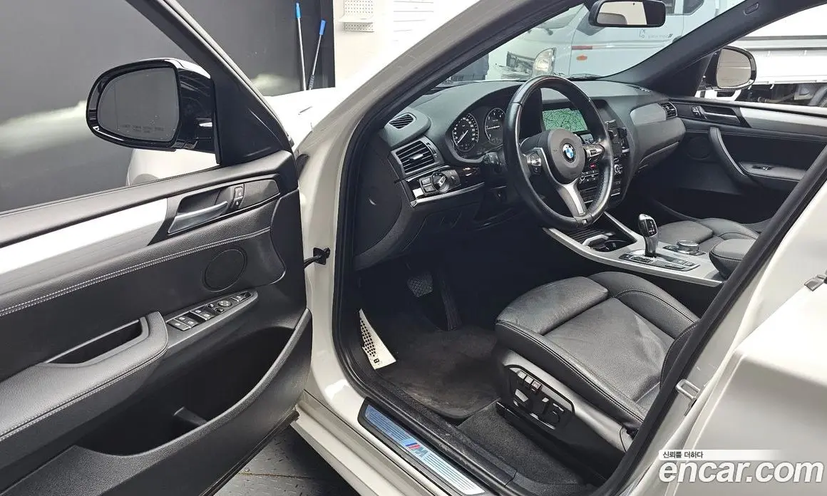 BMW X4 2017 2.0 автомат (гидро), фото 13