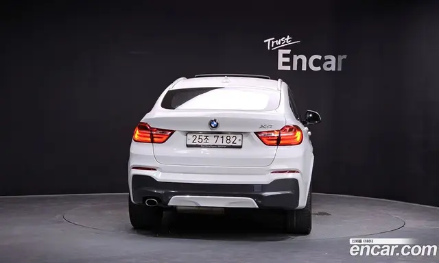 BMW X4 2017 2.0 автомат (гидро), миниатюра 4