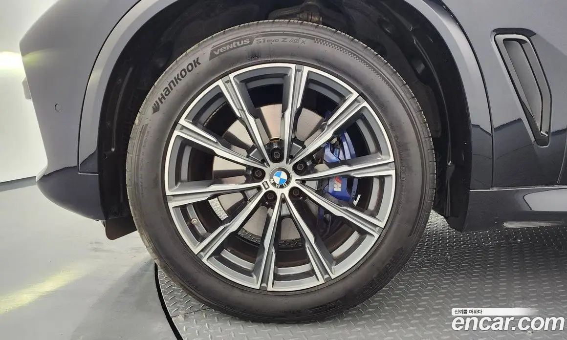 BMW X5 2021 3.0 автомат (гидро), фото 5