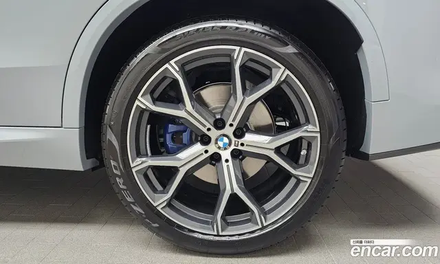 BMW X5 2025 3.0 автомат (гидро), миниатюра 7