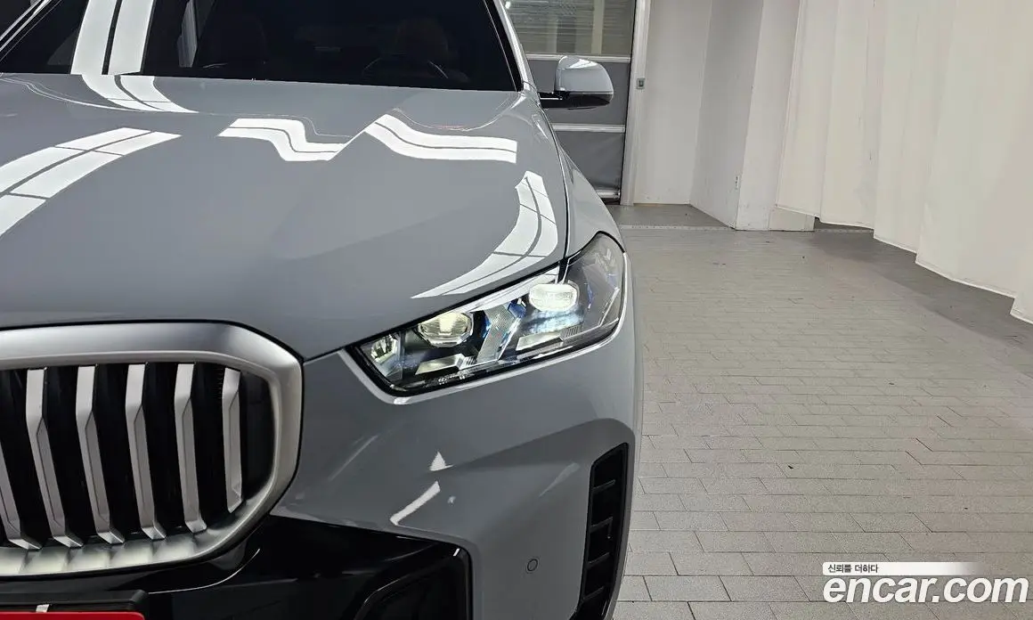 BMW X5 2025 3.0 автомат (гидро), фото 8