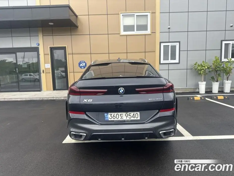 BMW X6 2021 3.0 автомат (гидро), фото 4