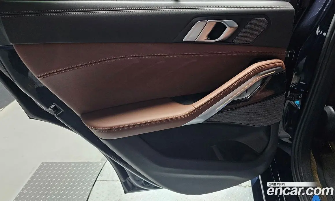 BMW X6 2025 3.0 автомат (гидро), фото 15