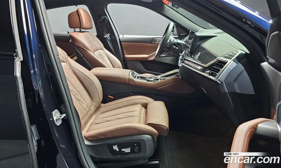 BMW X6 2025 3.0 автомат (гидро), фото 17