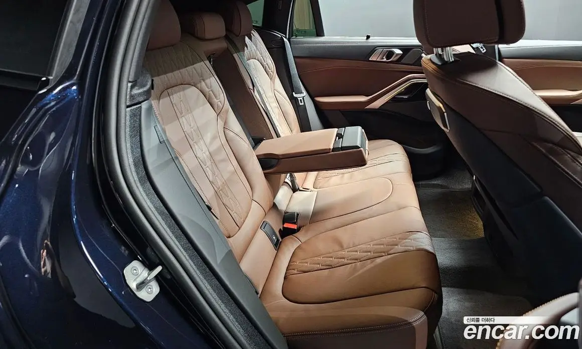 BMW X6 2025 3.0 автомат (гидро), фото 18