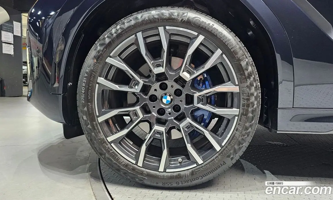 BMW X6 2025 3.0 автомат (гидро), фото 5