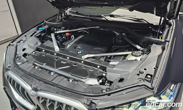 BMW X6 2025 3.0 автомат (гидро), миниатюра 6