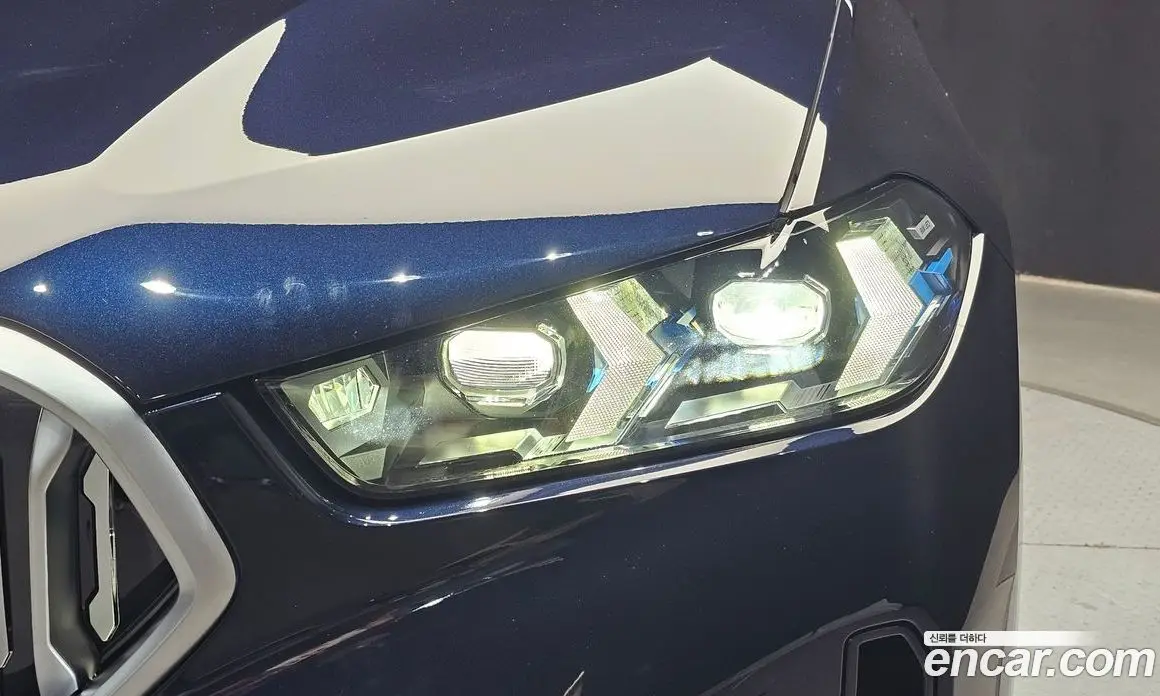 BMW X6 2025 3.0 автомат (гидро), фото 8