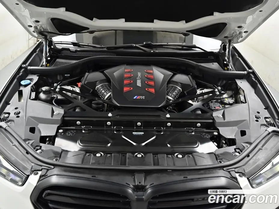 BMW X6M 2024 4.4 автомат (гидро), фото 6