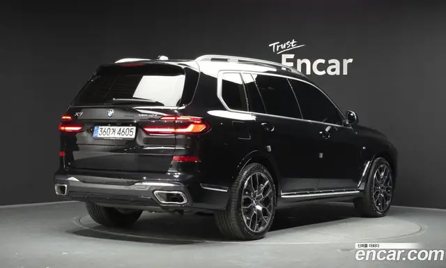 BMW X7 2025 3.0 автомат (гидро), миниатюра 2