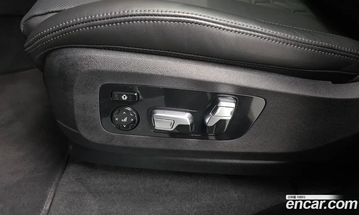BMW X7 2025 3.0 автомат (гидро), фото 35