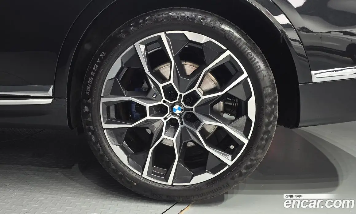 BMW X7 2025 3.0 автомат (гидро), фото 7