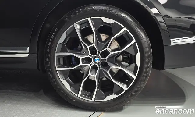 BMW X7 2025 3.0 автомат (гидро), миниатюра 7
