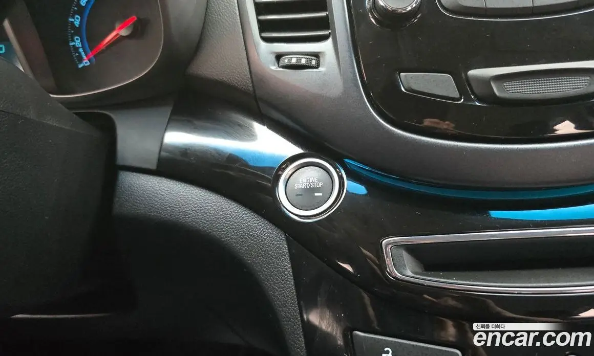 Chevrolet Orlando 2012 2.0 автомат (гидро), фото 16