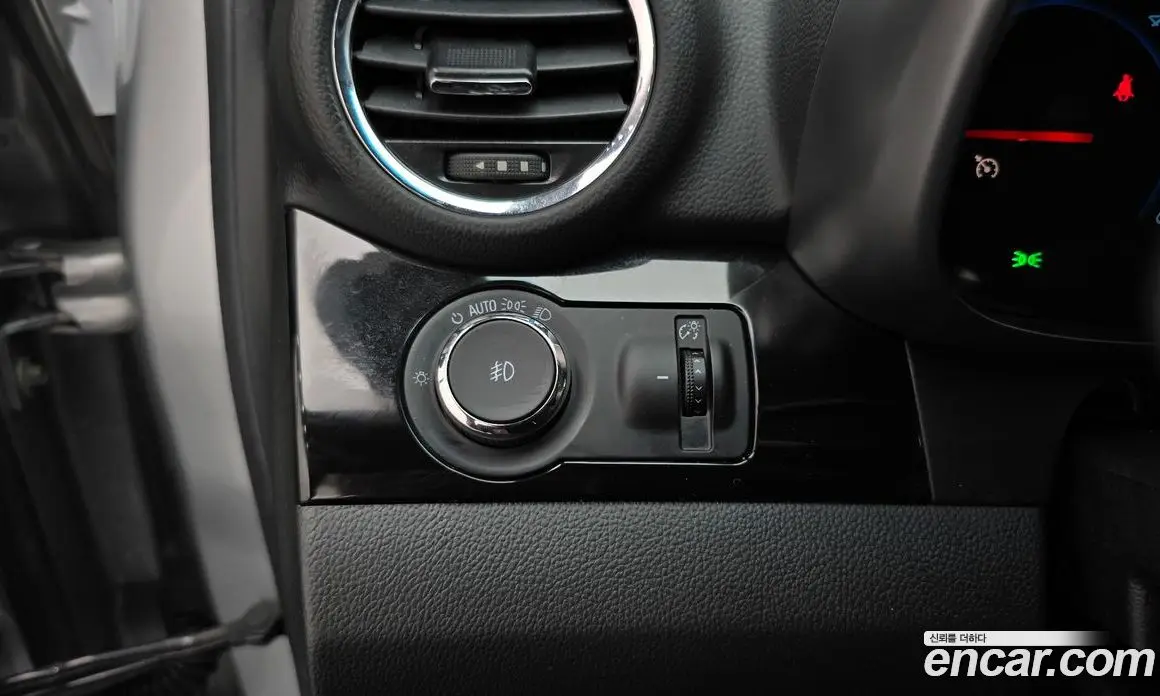 Chevrolet Orlando 2012 2.0 автомат (гидро), фото 18
