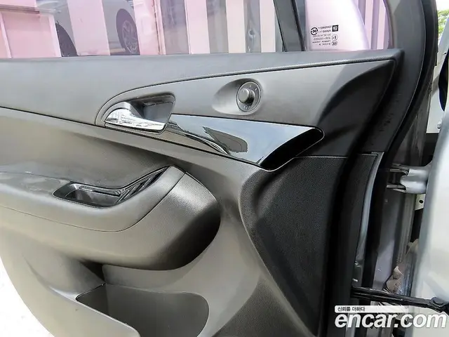 Chevrolet Orlando 2018 2.0 автомат (гидро), миниатюра 11
