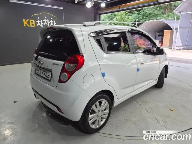 Chevrolet Spark 2013 1.0 автомат (гидро), миниатюра 3